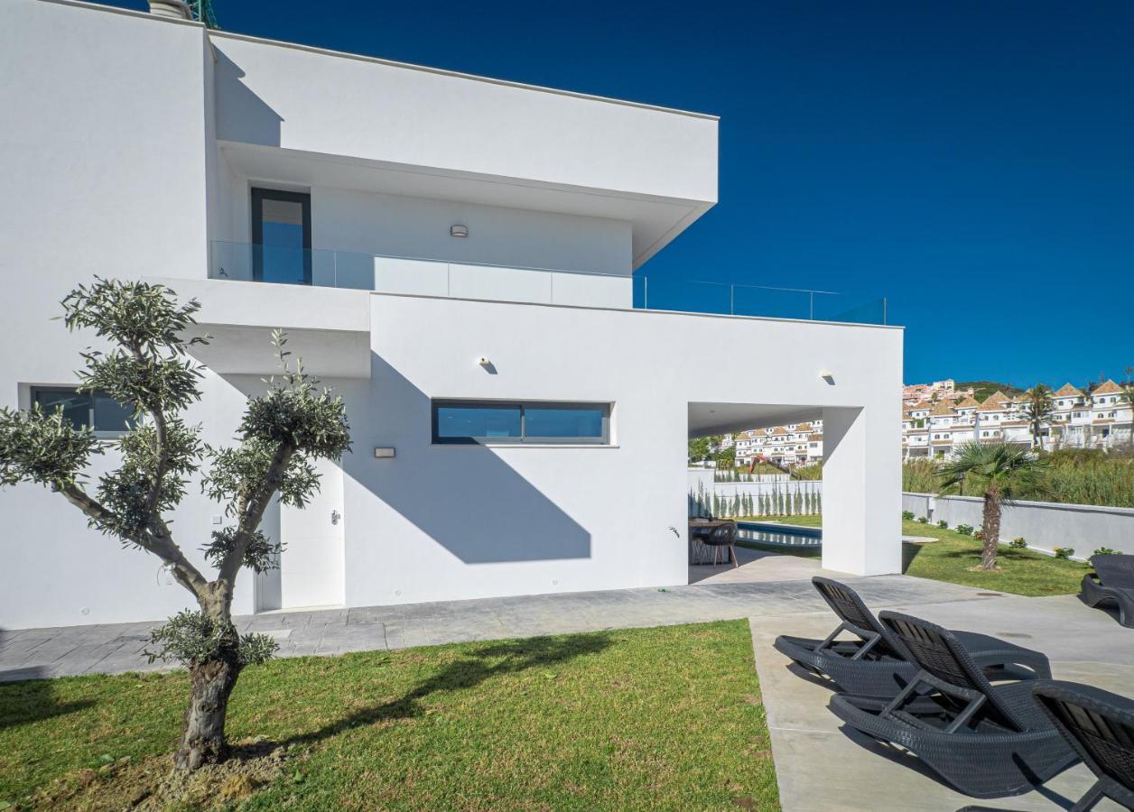 Villa Moderne Proche De La Mer 马尼尔瓦 外观 照片